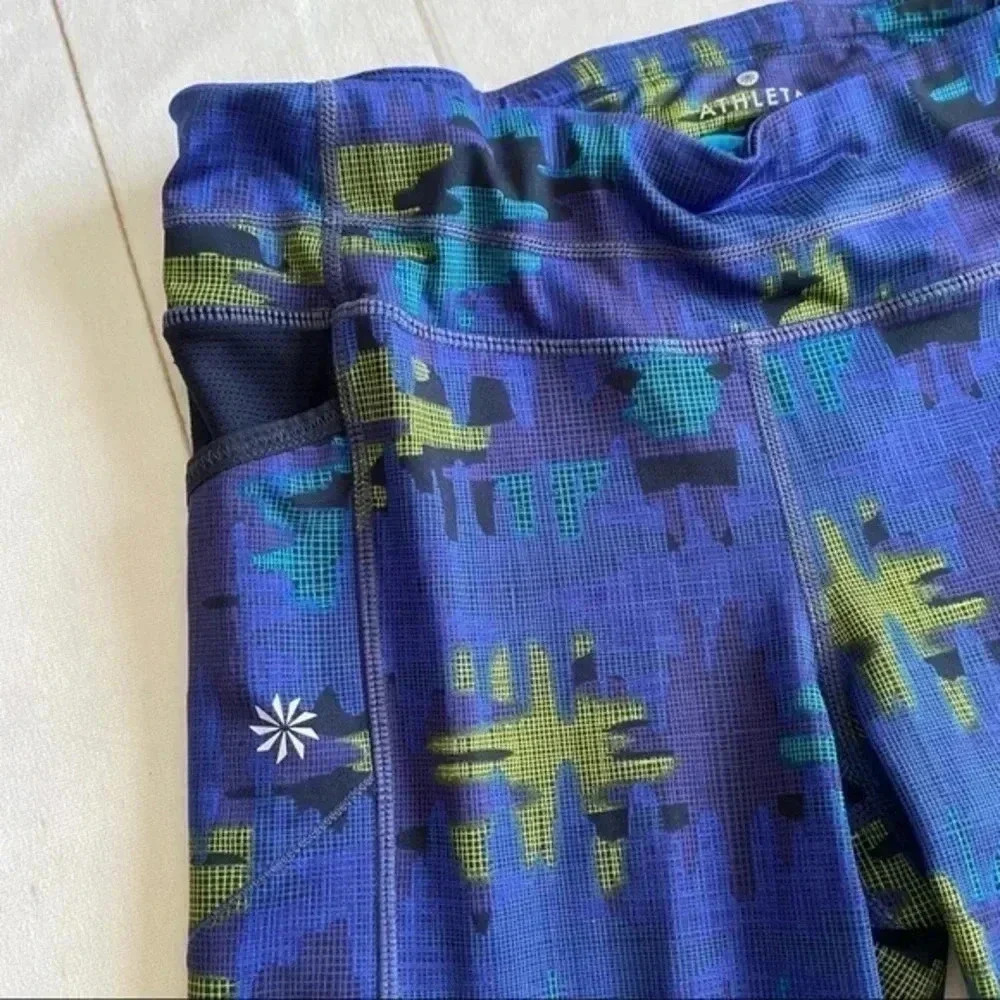 Athleta Camo Be Free Knicker Crop Leggings Blue - Picture 12 of 15
